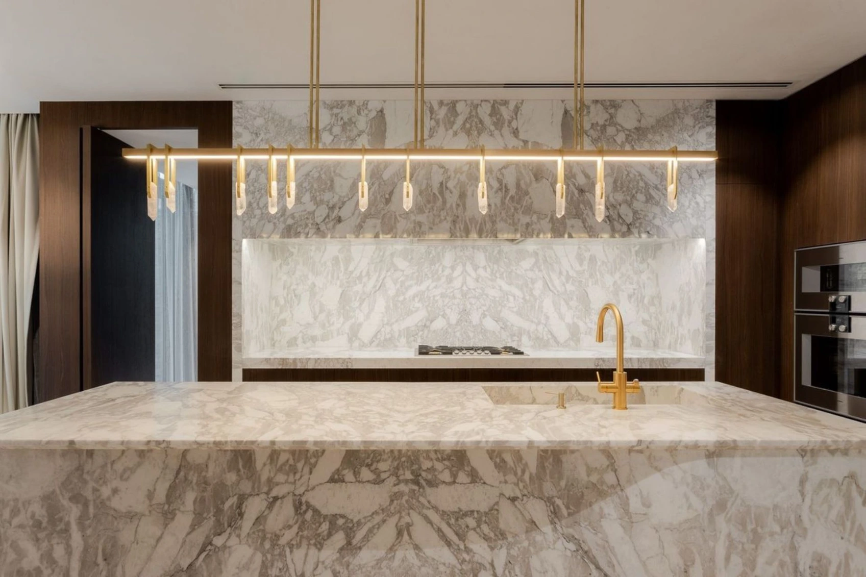 marble kitchen